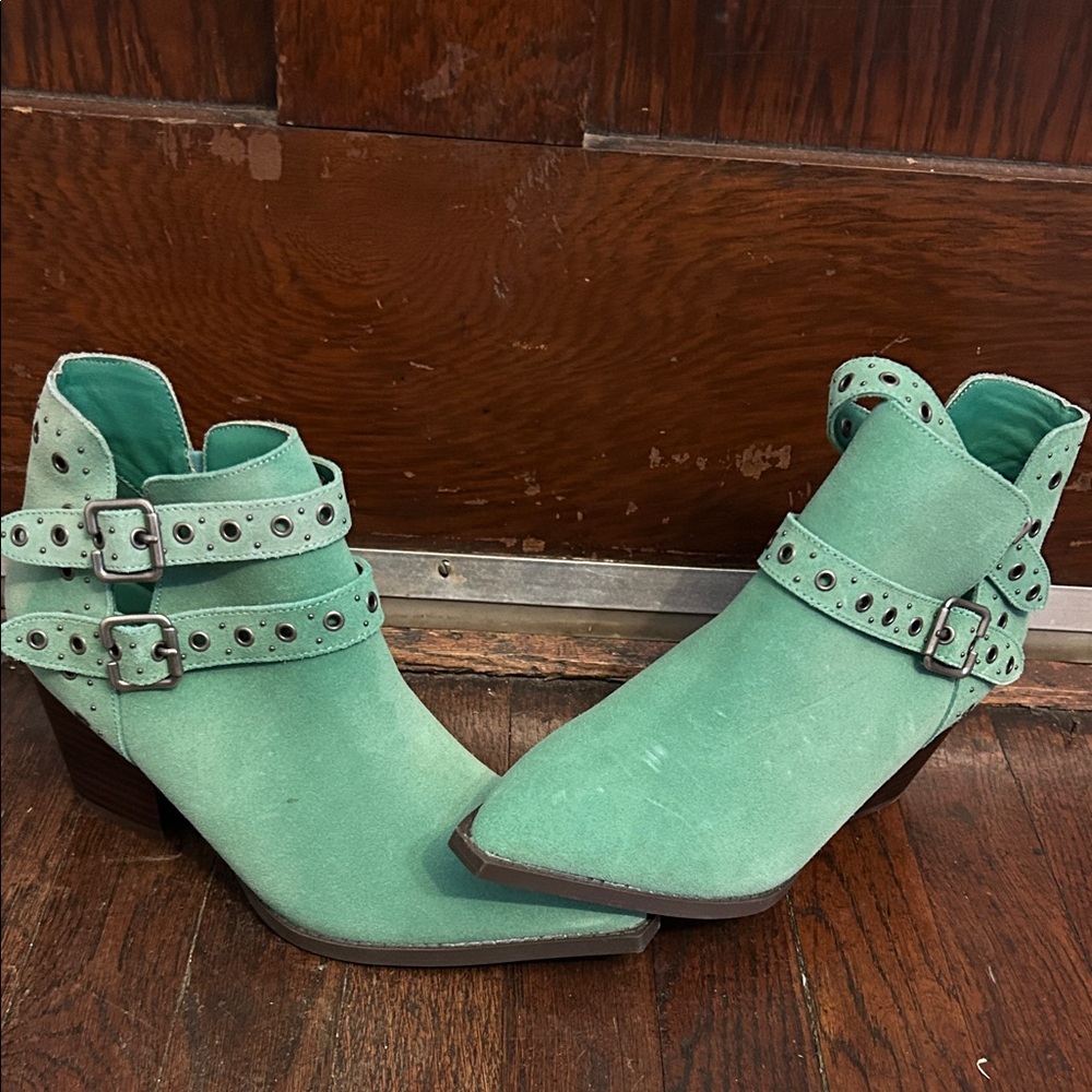 Naughty Monkey Elsa Leather Western Ankle Boots Size 9 - Picture 7 of 12
